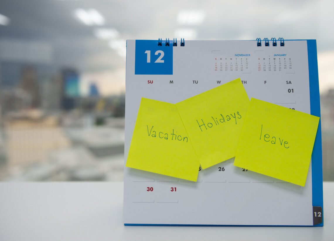 Managing Annual Leave During the Christmas Season: Employer’s Guide Managing Annual Leave During the Christmas Season: Employer’s Guide
