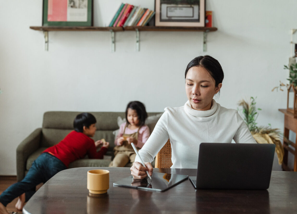 The Rise of Hybrid and Remote Work in 2025: Navigating Legal Implications
