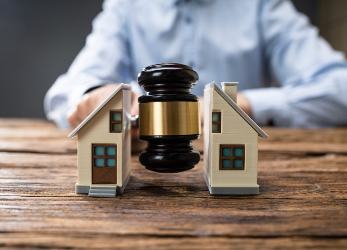 Avoid Costly Legal Battles: Common Lease Disputes & How to Resolve Them