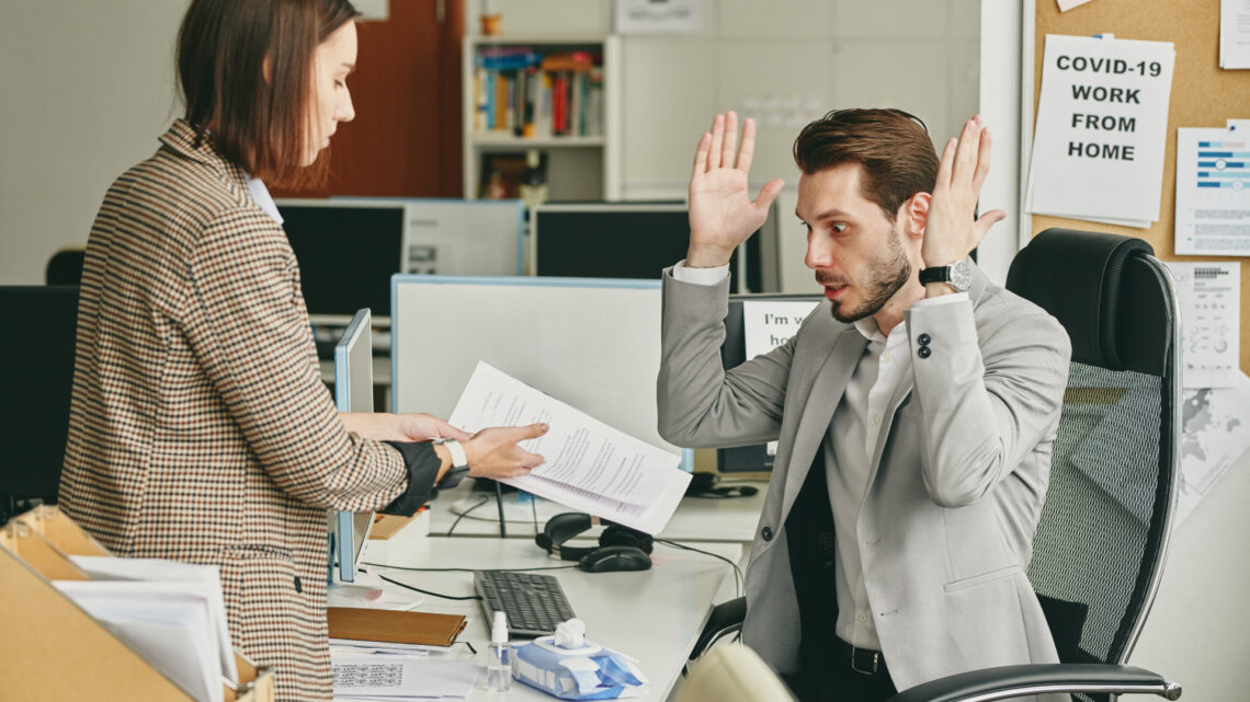 Contractual Employees: Common Issues and How to Avoid Them Contractual Employees: Common Issues and How to Avoid Them
